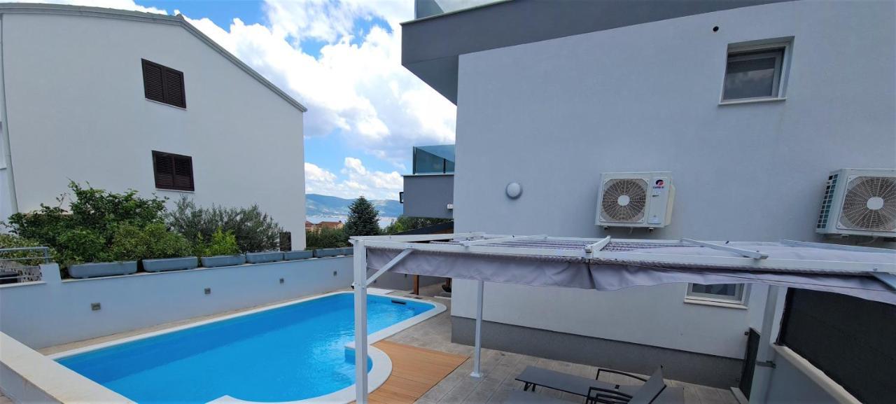 Villa Freya - Vacation House Slatine Exteriér fotografie
