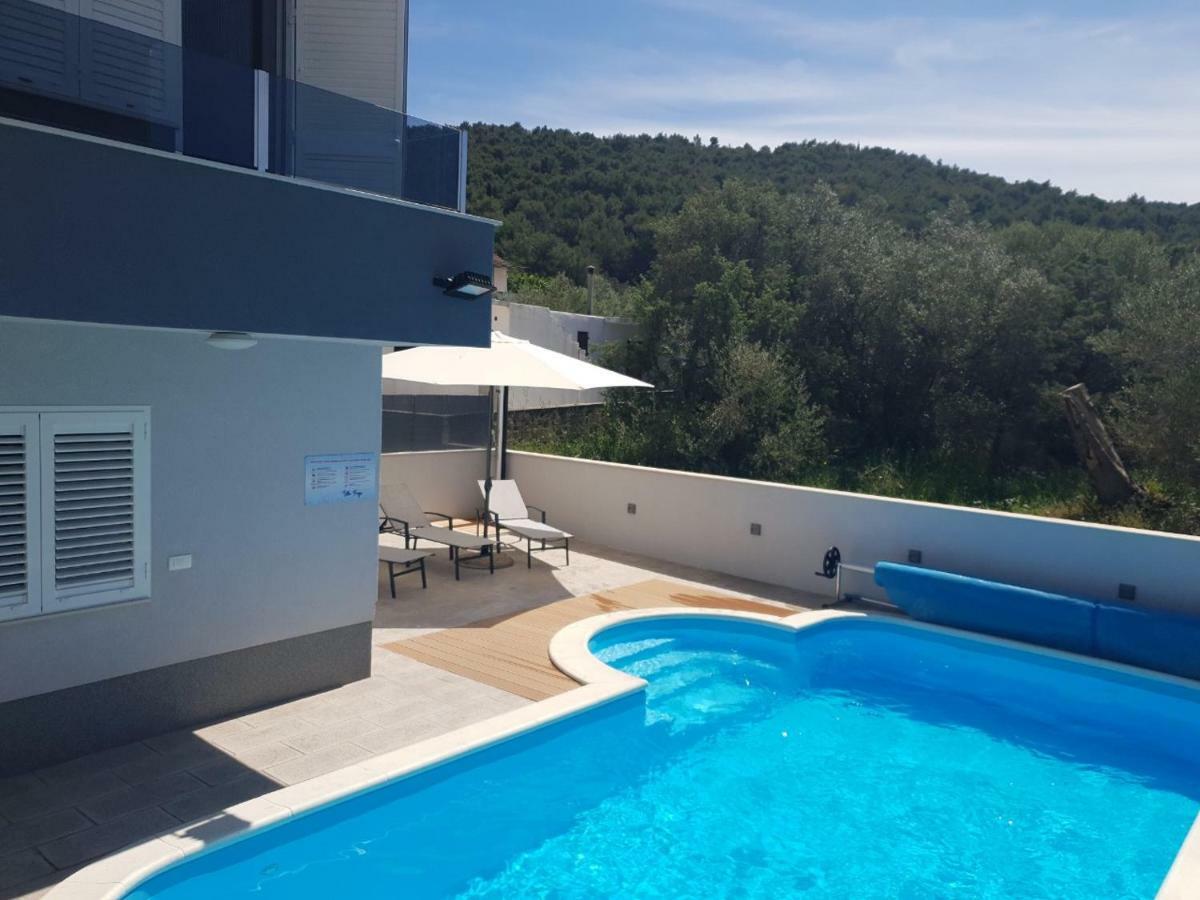 Villa Freya - Vacation House Slatine Exteriér fotografie